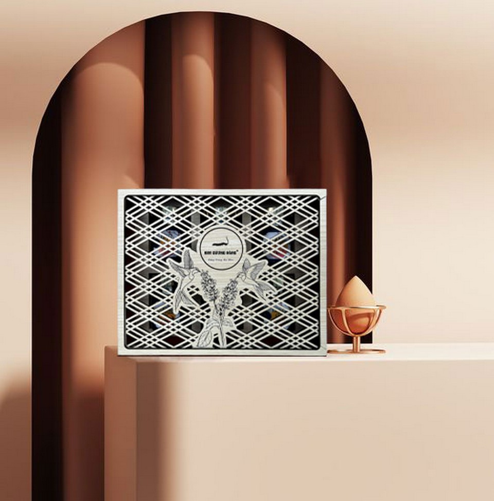 Ngũ vị thượng phẩm yến Kim Cương Vàng