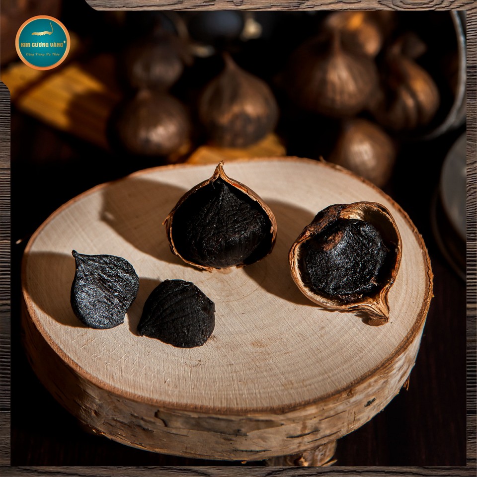 Tỏi đen nguyên vỏ Kim Cương Vàng