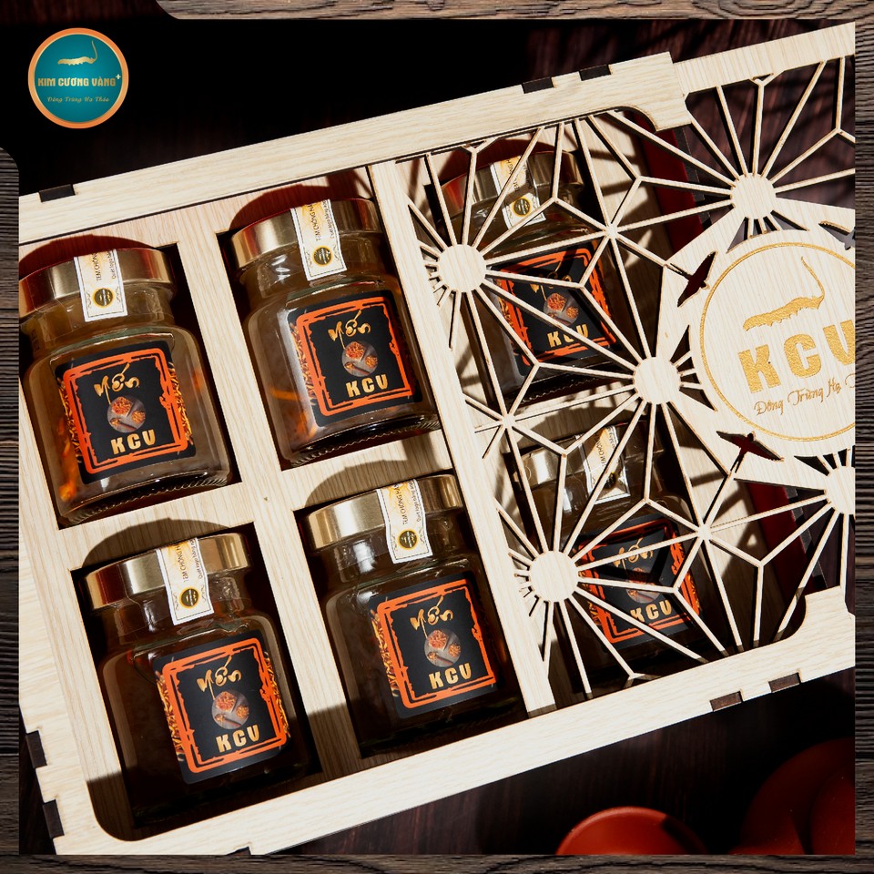 Hộp yến chưng đông trùng hạ thảo kim cương vàng